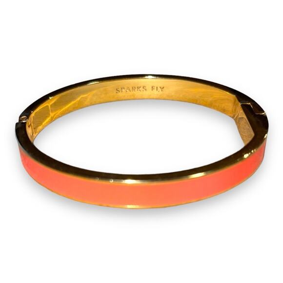 Kate Spade New York Sparks Fly Enamel Bangle Bracelet Coral Gold Tone - Picture 1 of 8